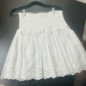 GAP White Eyelet A-Line top, new without tag.